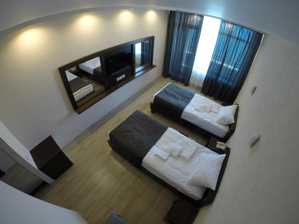 Viro Otel Çornomorsk Dış mekan fotoğraf
