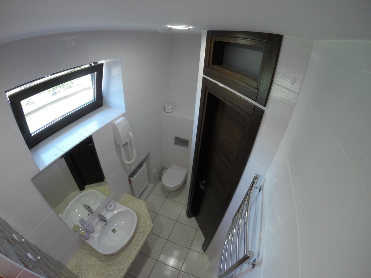 Viro Otel Çornomorsk Dış mekan fotoğraf
