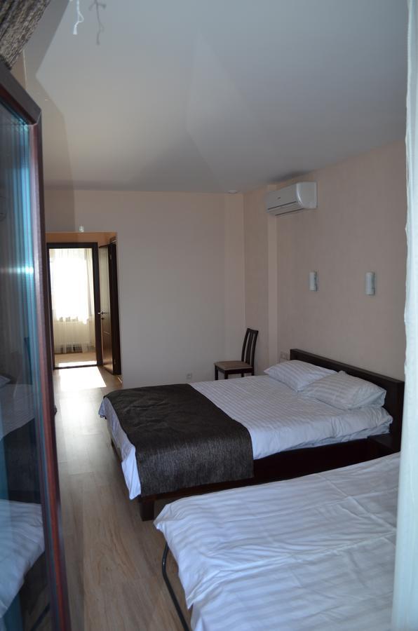 Viro Otel Çornomorsk Dış mekan fotoğraf